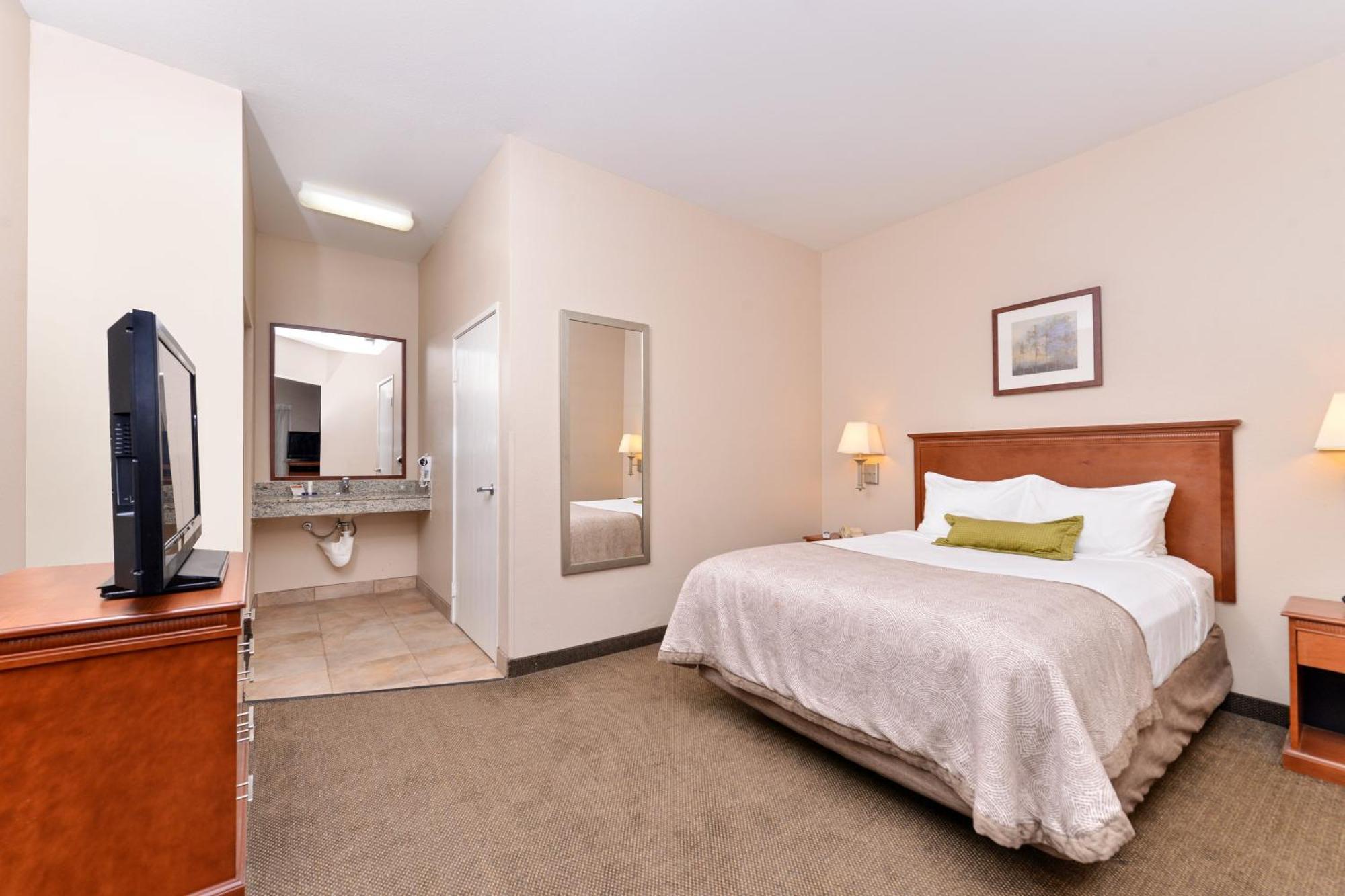 Candlewood Suites San Diego By Ihg Exterior foto