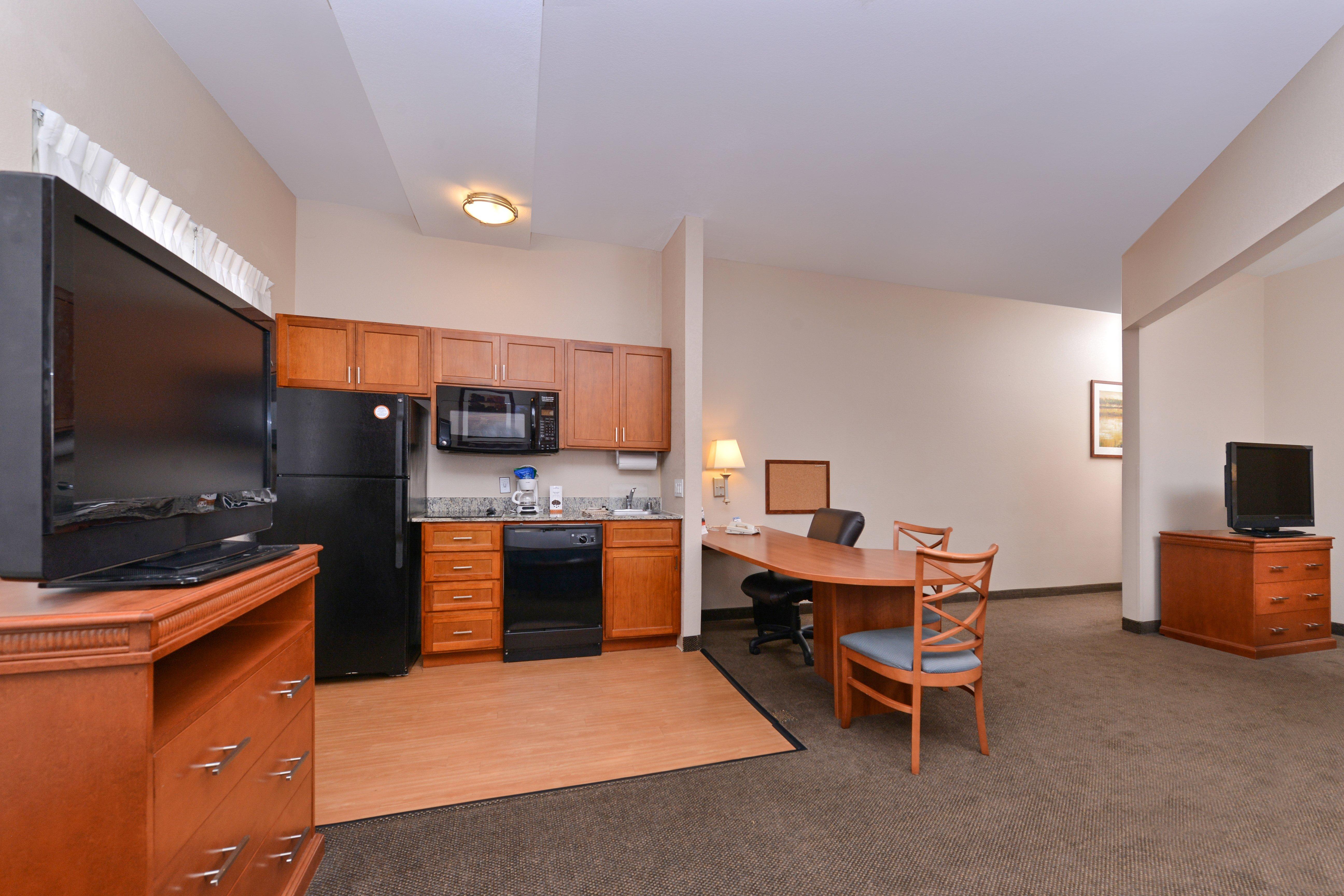 Candlewood Suites San Diego By Ihg Exterior foto