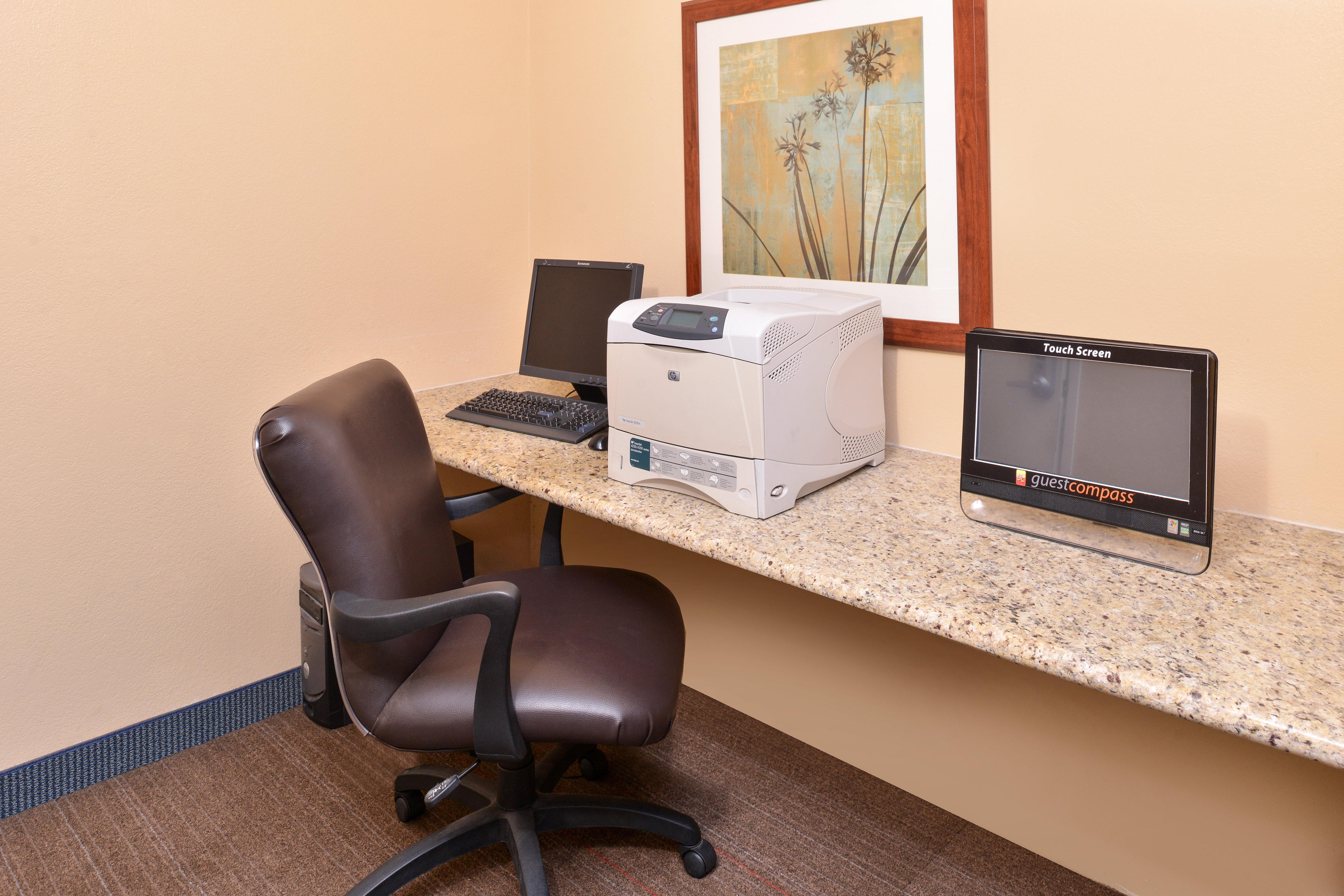 Candlewood Suites San Diego By Ihg Exterior foto